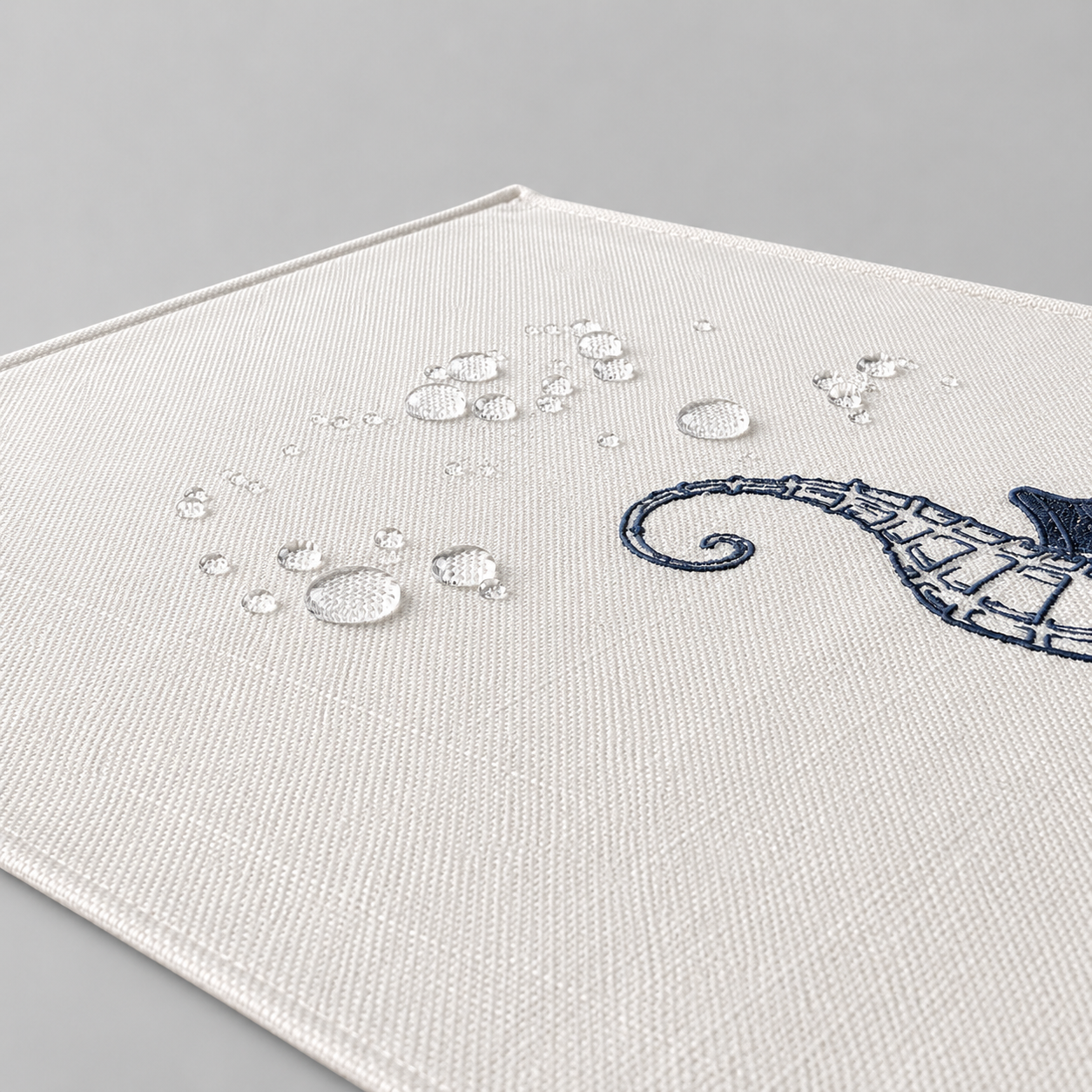 Nakışlı Deniz Atı Desenli Outdoor Dokuma Runner